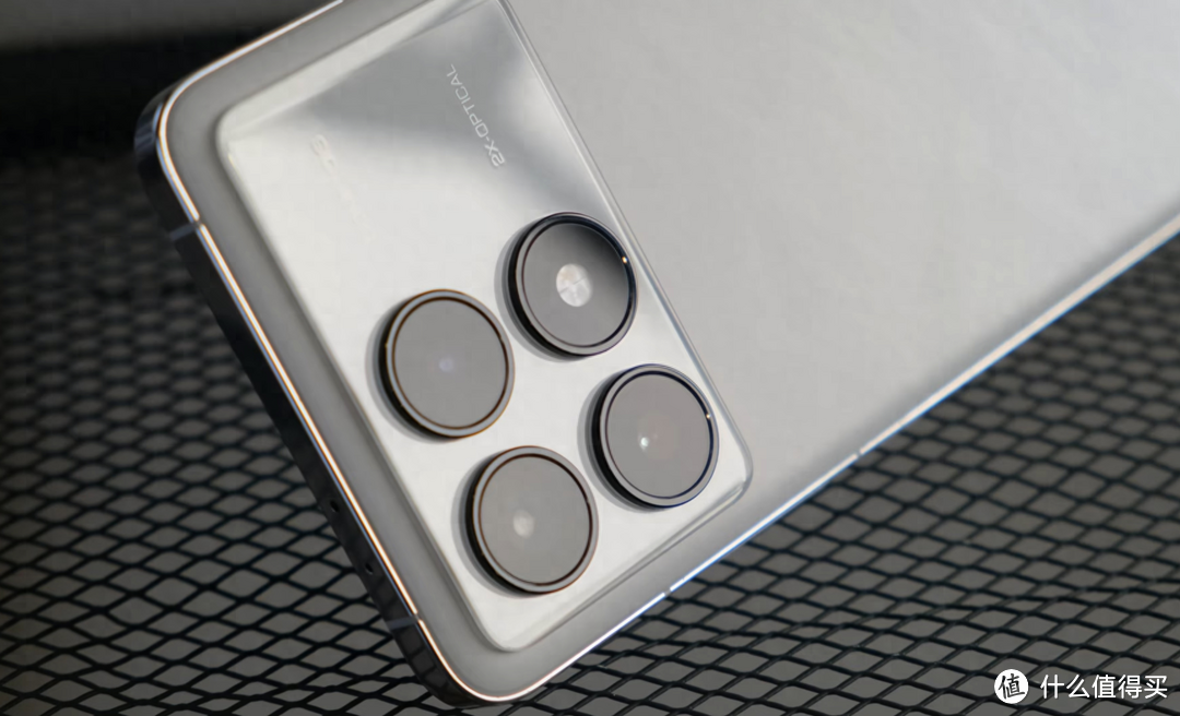 RedmiK70Pro使用一个月,作为首销用户,花4000多买红米错了吗?