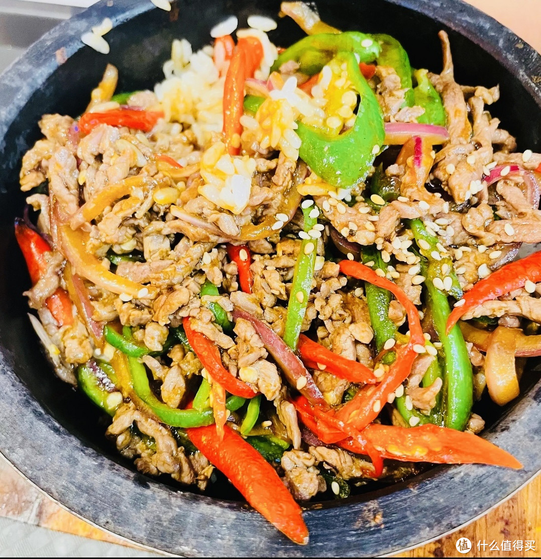 宅家跨年来一锅美味的石锅拌饭,真滴美