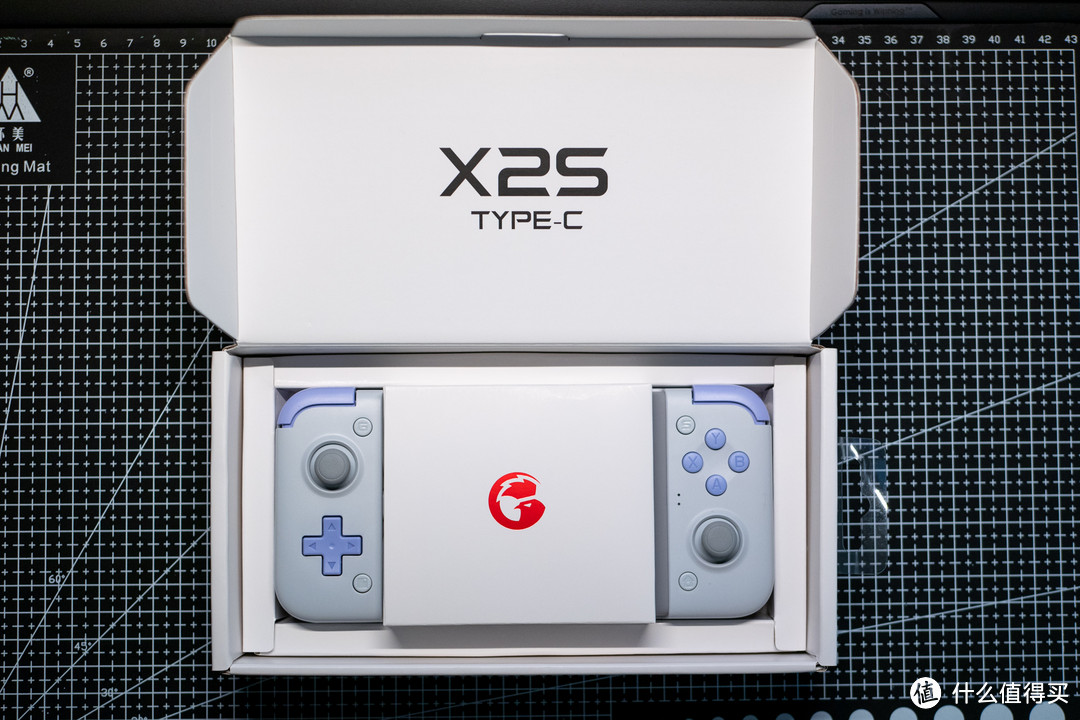 手机秒变Switch掌机:¥189小鸡霍尔摇杆X2s手机游戏手柄晒单简评