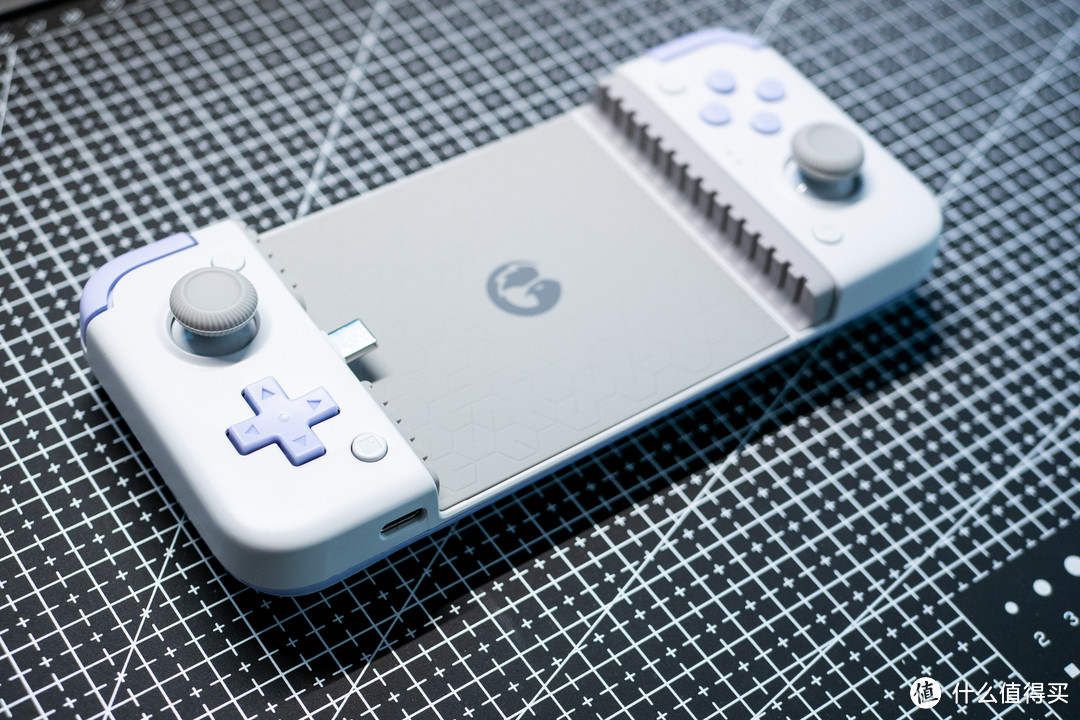 手机秒变Switch掌机:¥189小鸡霍尔摇杆X2s手机游戏手柄晒单简评