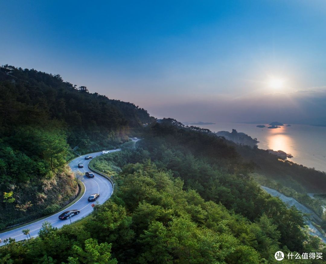 杭州出发！这条新开的高铁，一路全是好风景，还免门票！