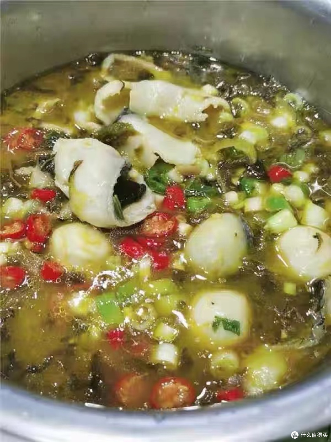 年夜饭必备!酸菜鱼做法大揭秘,美味又健康