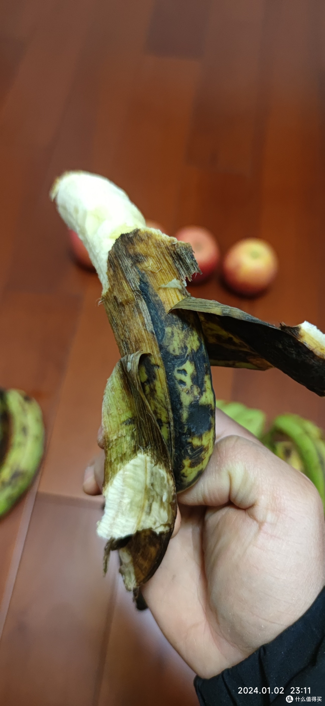 过了一年了,关于这个跨年香蕉,我有一好消息和一个坏消息消息给大家交代!