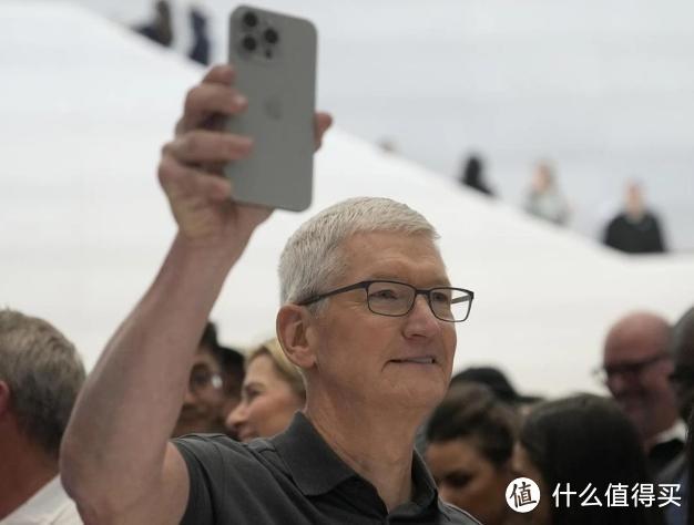 外媒:2024年,华为鸿蒙系统将超过苹果iOS,成为第2名