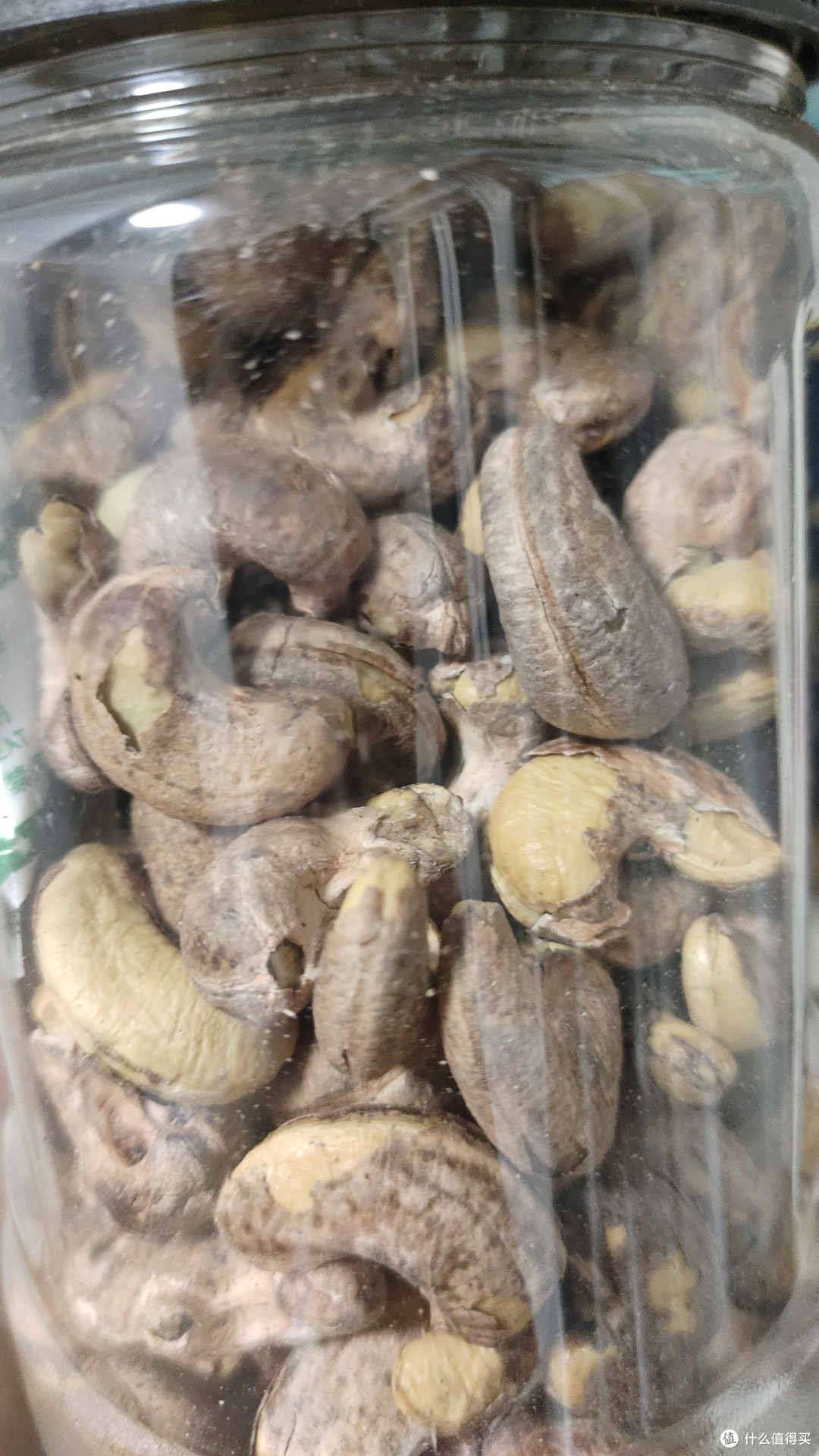 过年当然不能亏嘴,要吃好吃的。