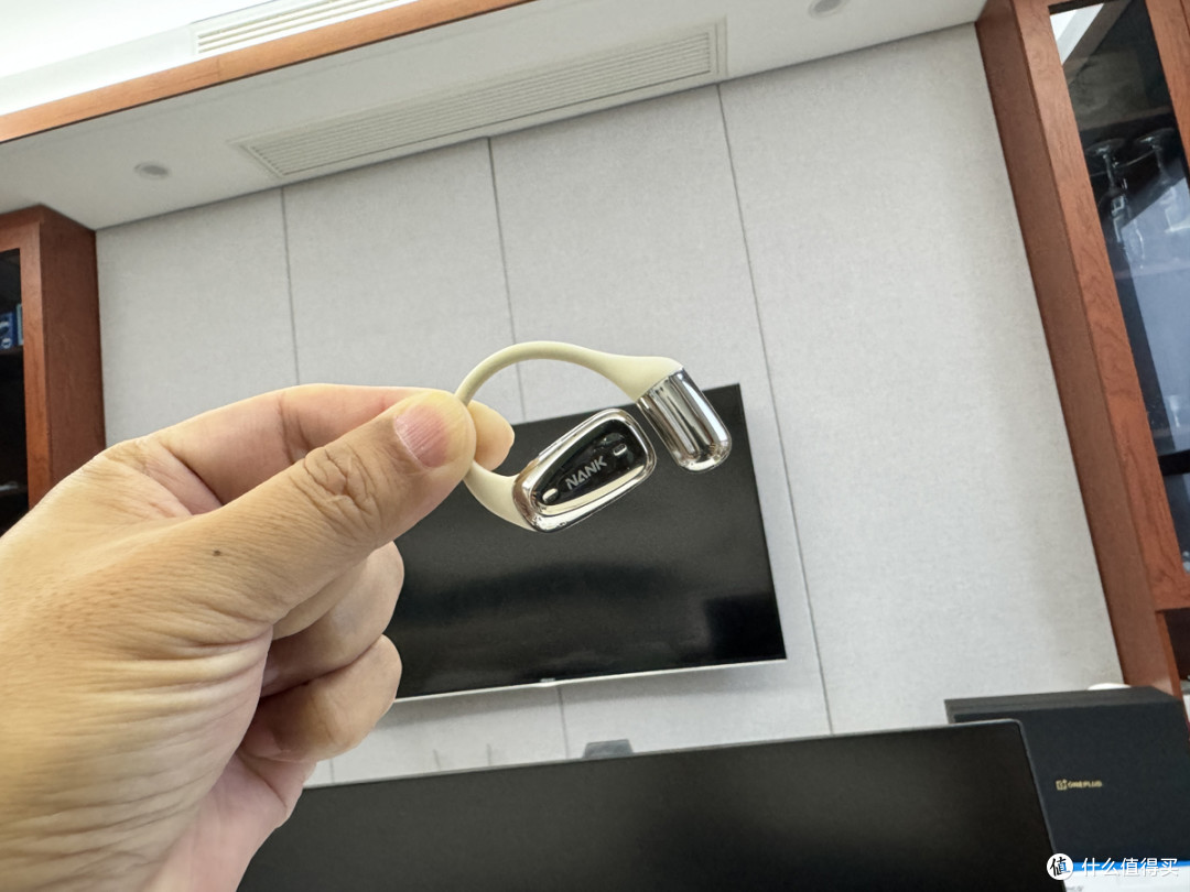 千元Hifi音质 6.7g重量无感佩戴 南卡OE MIX耳机使用体验