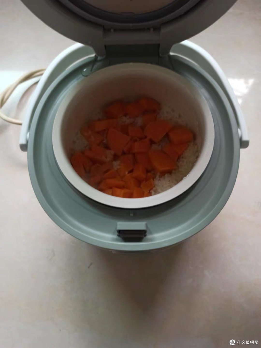 迷你电饭煲一人餐哦