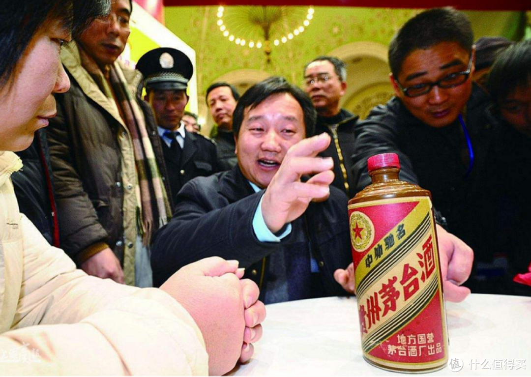 普通白酒存放10年，还能正常饮用吗？酿酒师给出答案，建议弄懂