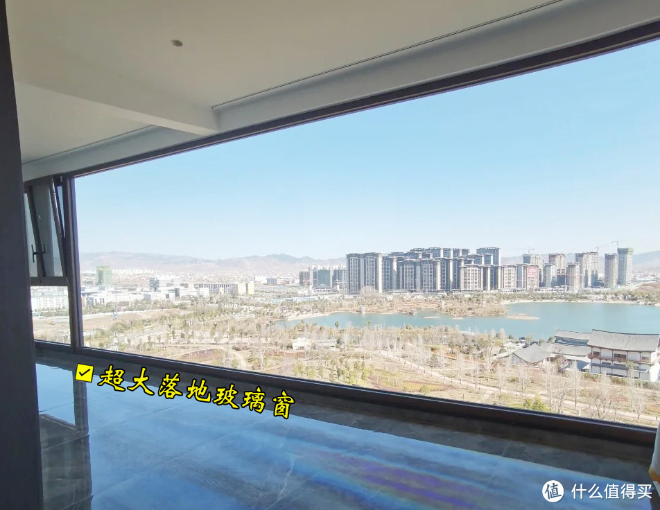 被称为豪宅“天花板”的别墅和大平层,谁能提供更好居住环境?