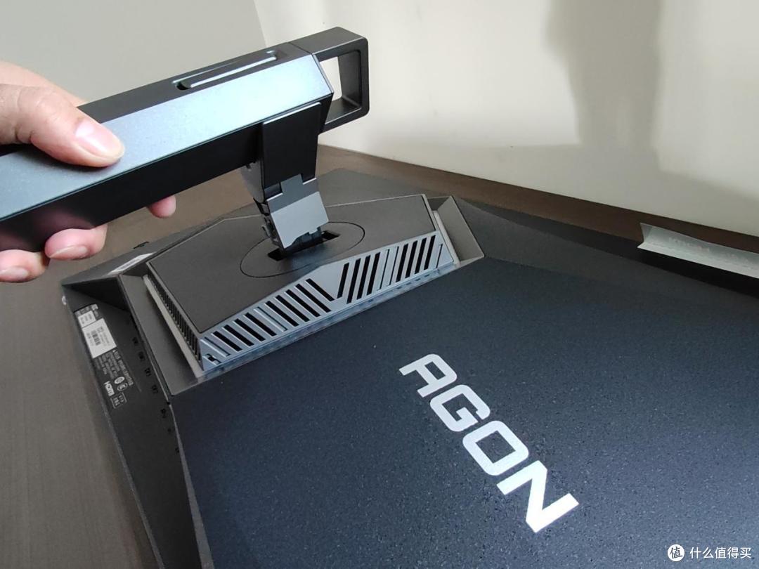 AGON AG276QZD显示器:4K党的理想屏,游戏影音高配选择