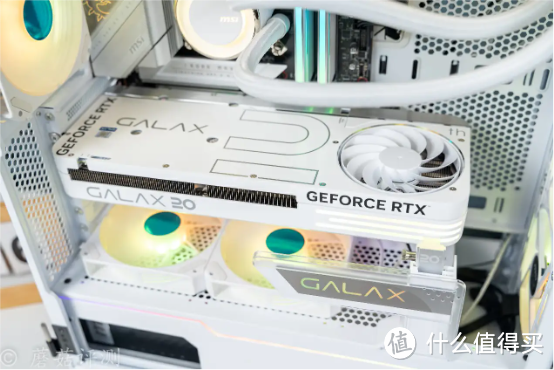 行家出手,显卡的颜值和可玩性提升一大截,影驰RTX4070 20周年纪念版显卡 评测