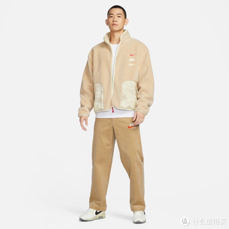 NIKE SPORTSWEAR 男子仿羊羔绒夹克,唤醒你内心的"龙"🔥