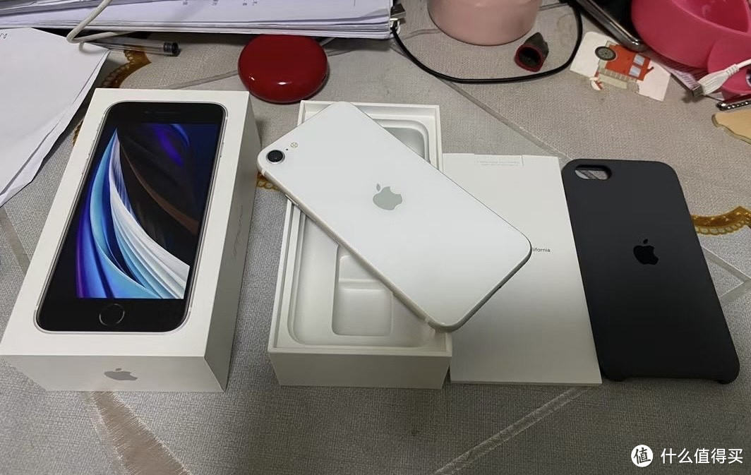 买A13送苹果小钢炮， 2020款iPhone SE的再度体验