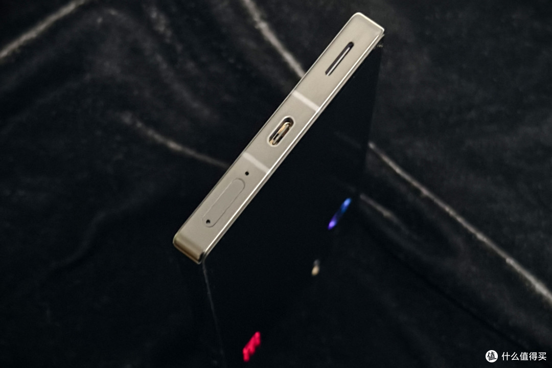 红魔9 Pro:让我瞬间爱上的游戏神器!