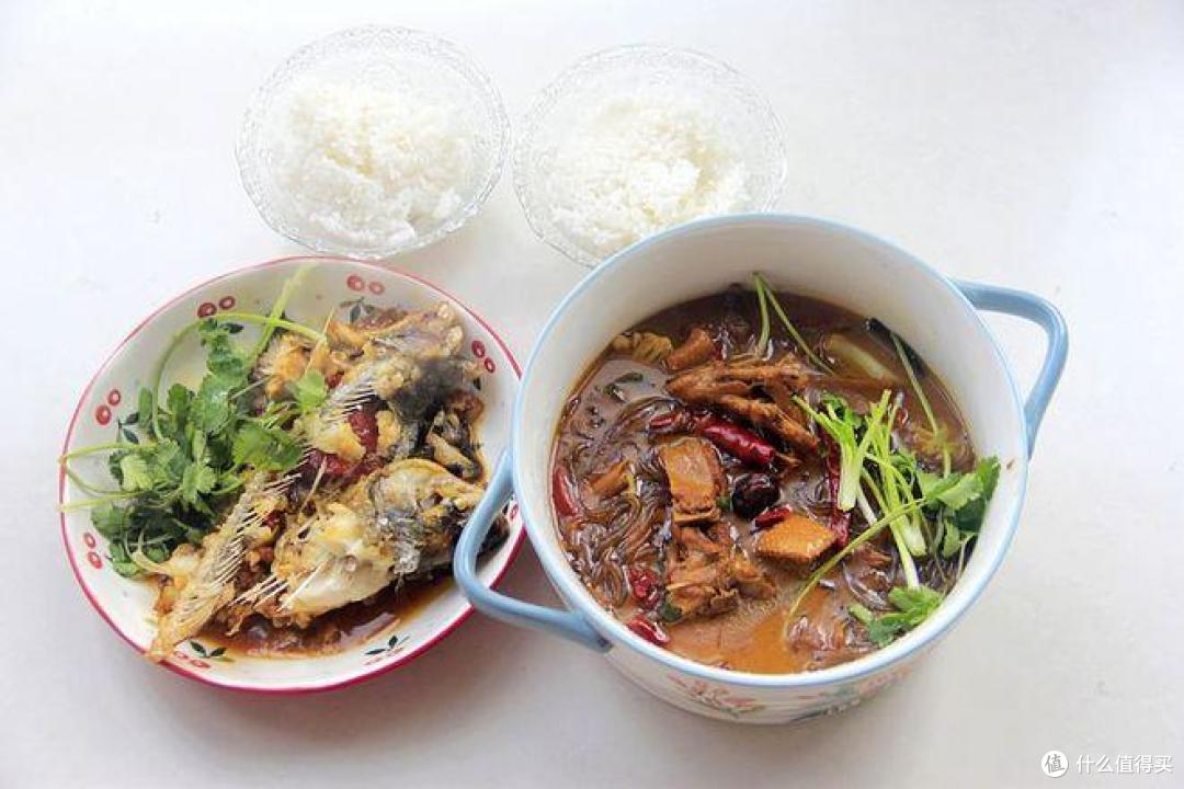 我家天冷15天晚餐,米面结合,炒菜炖菜都有,暖和又提高抵抗力