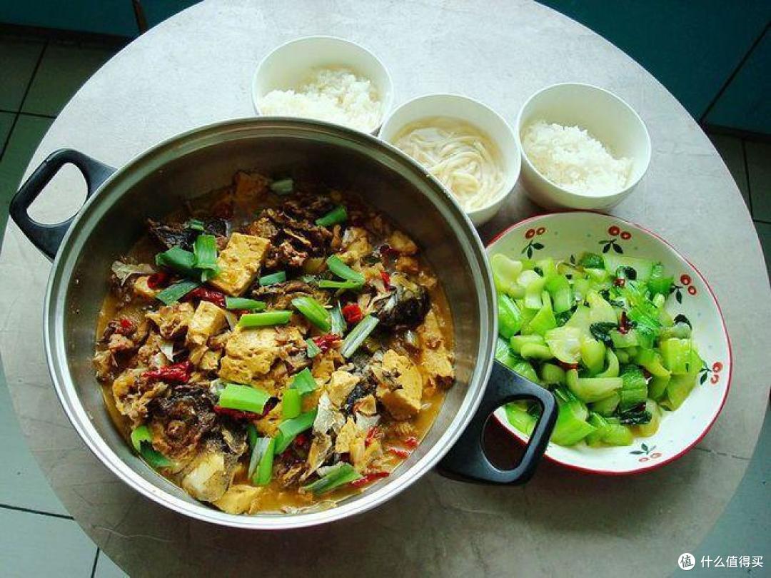我家天冷15天晚餐,米面结合,炒菜炖菜都有,暖和又提高抵抗力