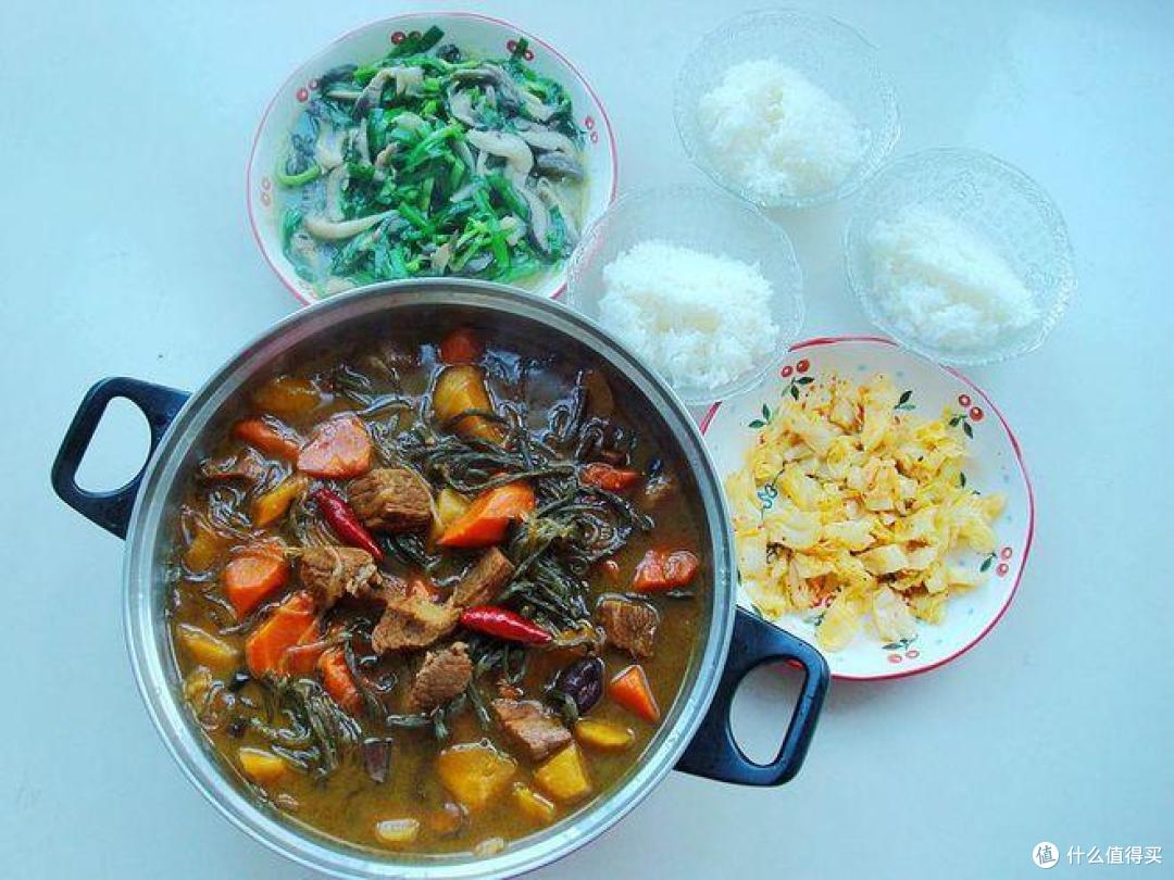 我家天冷15天晚餐,米面结合,炒菜炖菜都有,暖和又提高抵抗力
