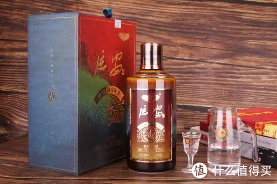 十大便宜纯粮食酒推荐：别看包装不起眼，口感酒质好