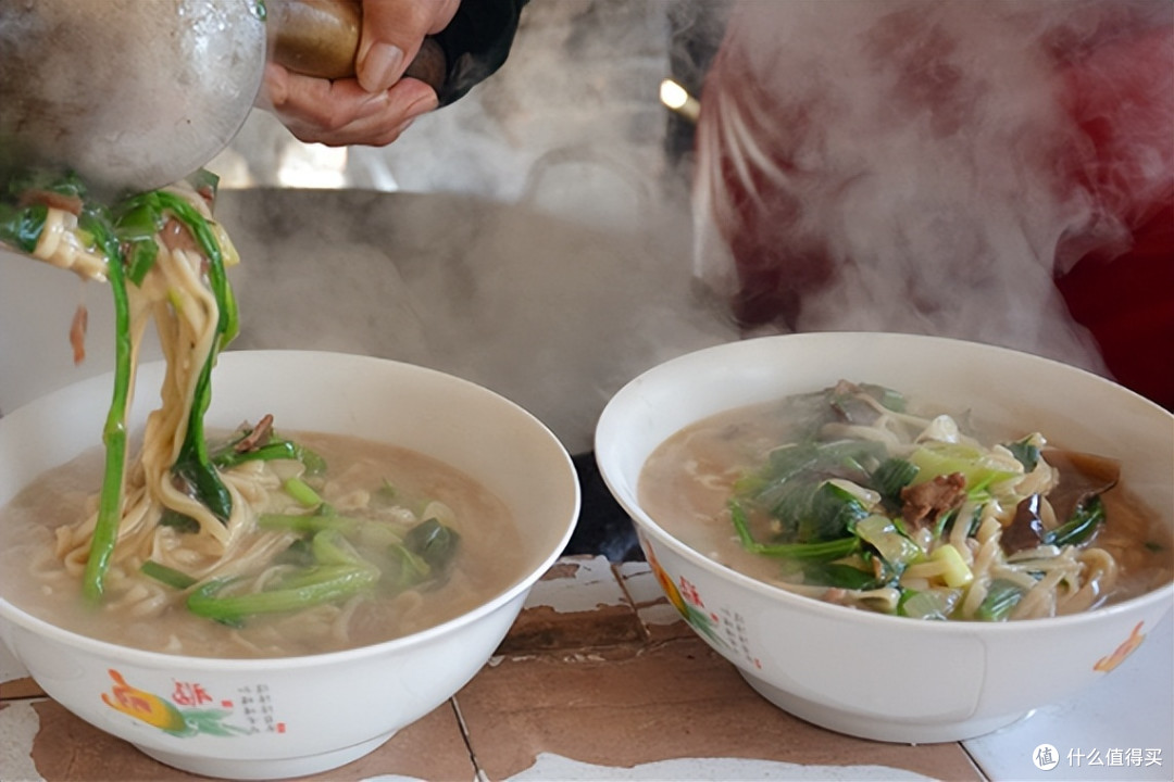 最爱吃面条的省在哪？盘点河南的8种家常面，看看能不能上榜