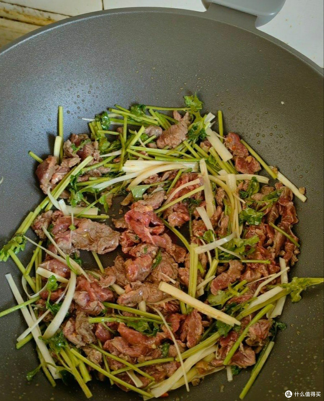 香菜炒肉丝