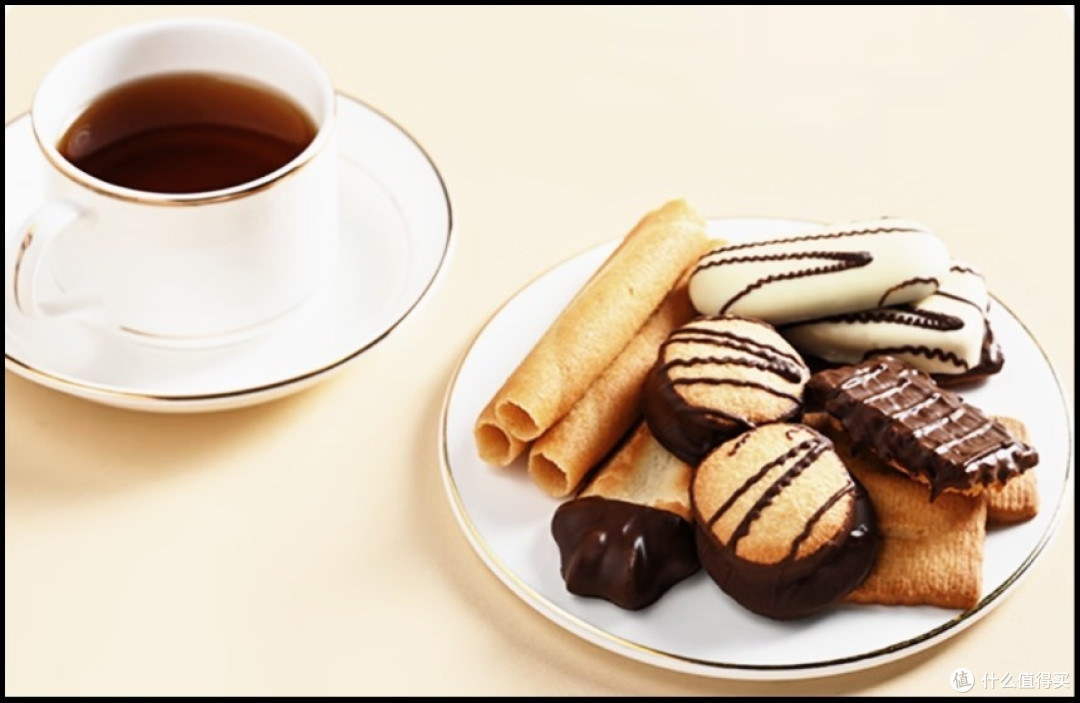 过年宅家,果干和坚果、曲奇、红茶等是健康零食的不二选择。是自己享用或作礼物送亲朋好友,很给力。
