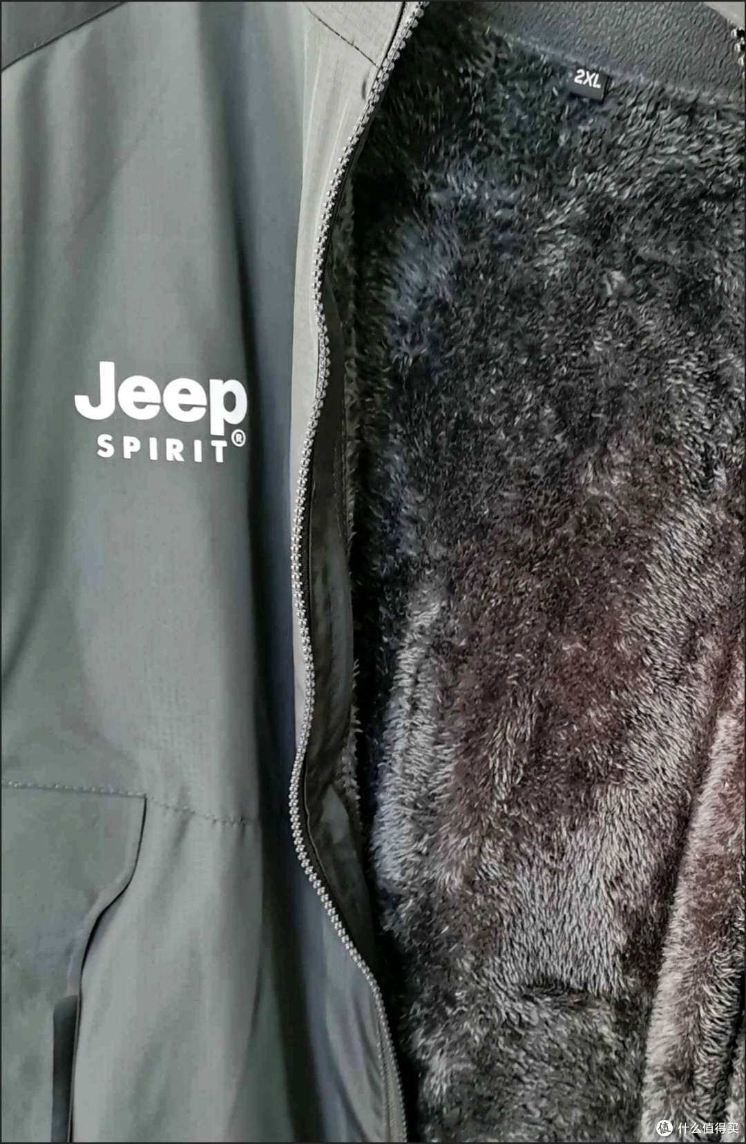 Jeep吉普冲锋衣:男款三合一冬季保暖神器