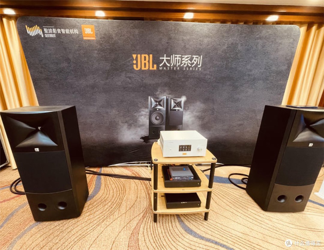 “名门之后” 英伦乐坛的“传奇”之子