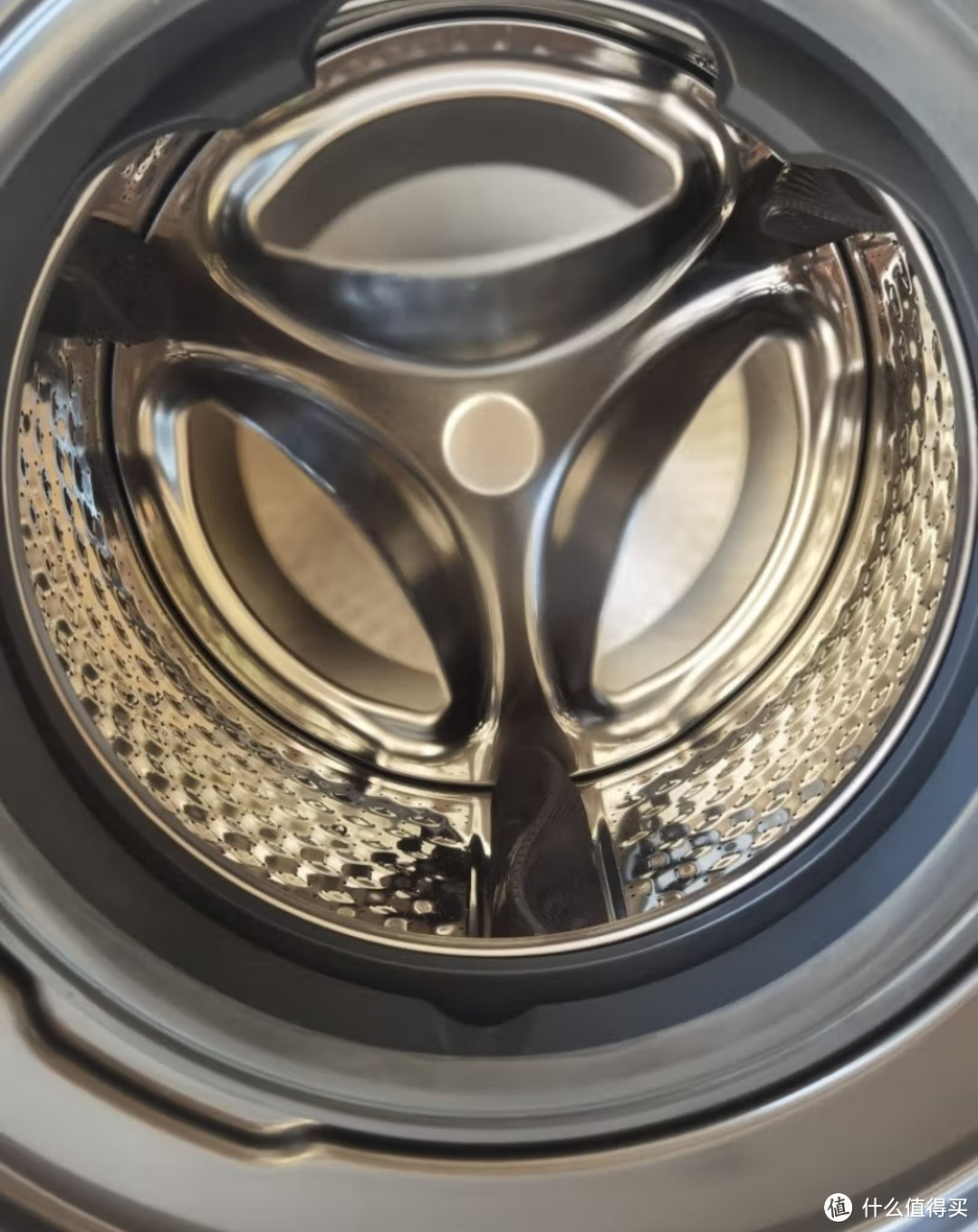 家用不错的小天鹅滚筒洗衣机！