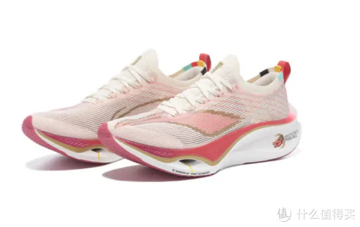 新年新气象!李宁飞电龙年限定款碳板跑鞋,让你跑步如龙腾!