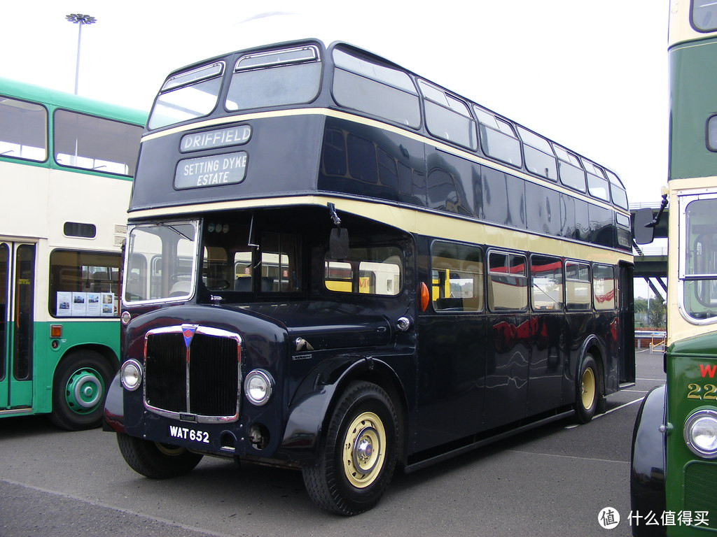 AEC Regent V LD3RA/Roe WAT652 East Yorkshire