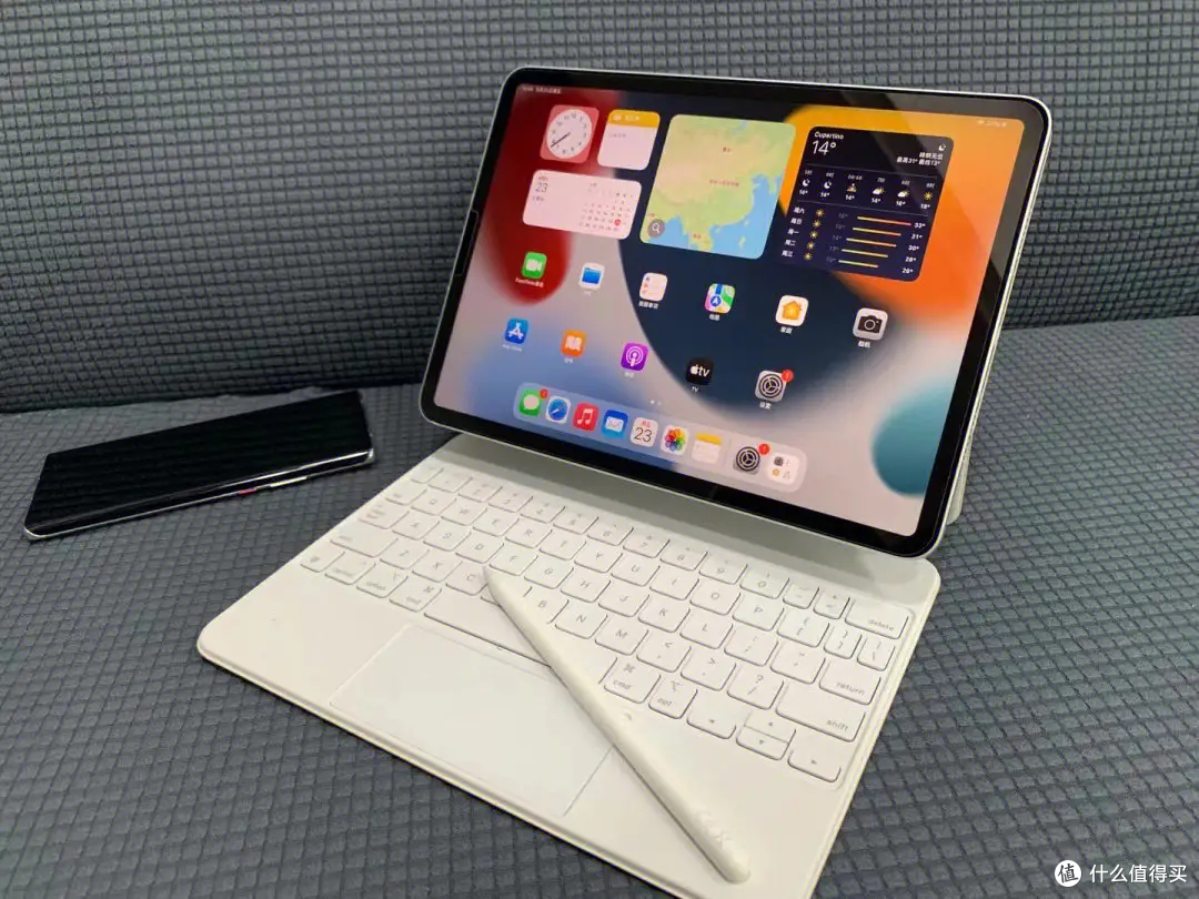 首先,华为matepad系列是华为推出的高端平板电脑系列,拥有优秀的性能