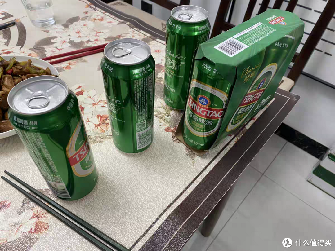 一堆啤酒图片实拍图片