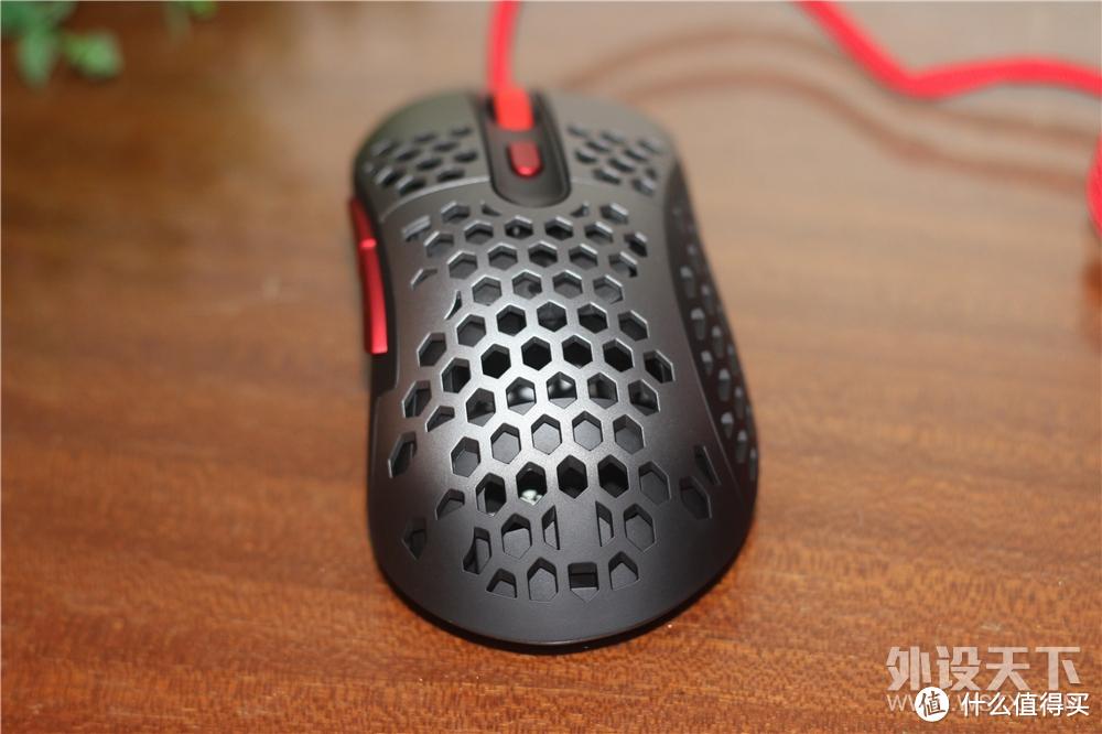 轻量化、手感舒适-Darmoshark N1 电竞游戏鼠标