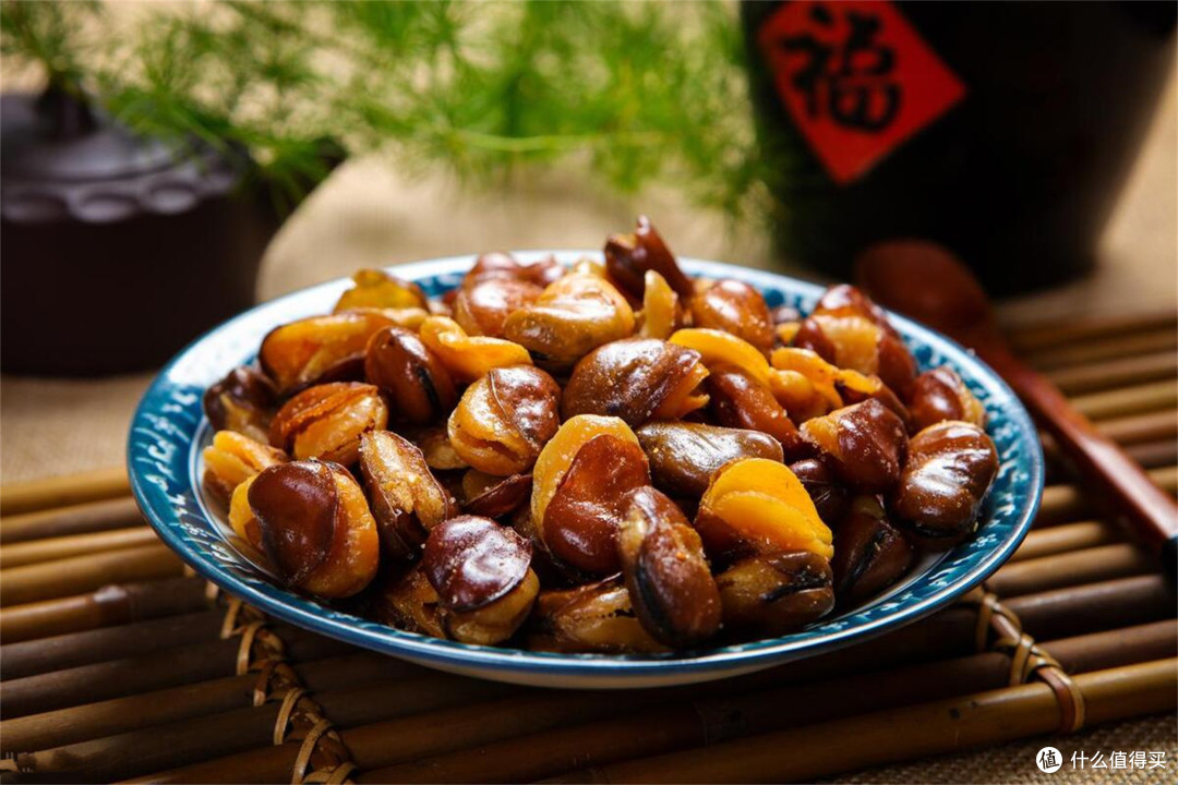明日腊月初一,记得要“咬灾”,咬碎灾祸困苦,祈福一年平安