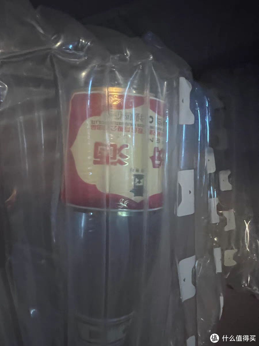 马上就是过年了,给老爸买箱汾酒,感谢他一年的辛苦付出