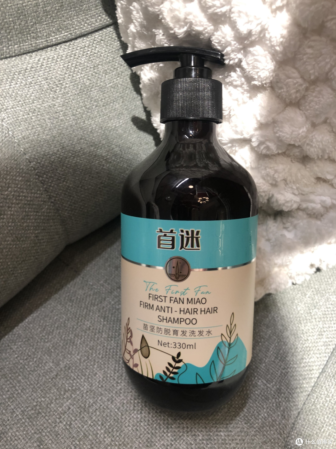 学生脱发可以用防脱洗发水吗?长效护理,守护秀发的宝藏!