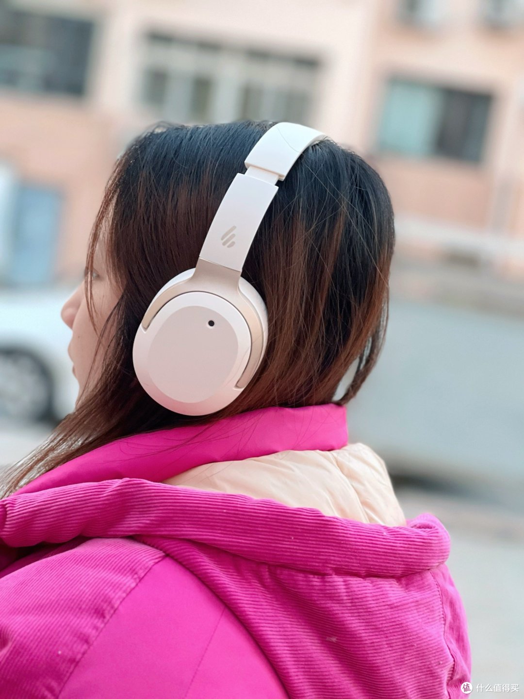 头戴式耳机分享|漫步者W820NB空间音频版耳机的舒适度、音质到底怎么样?