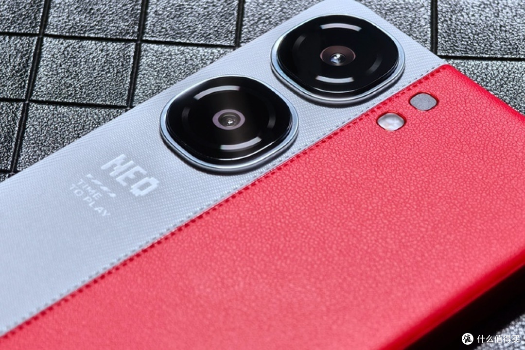 iQOO Neo9 Pro:新年换新机,喜气洋洋过大年!