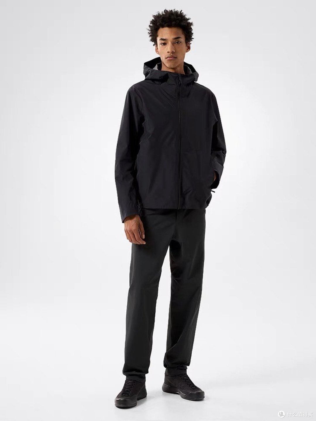 ARC'TERYX始祖鸟VEILANCE PERRON JACKET GORE-TEX 男子硬壳夹克【报价