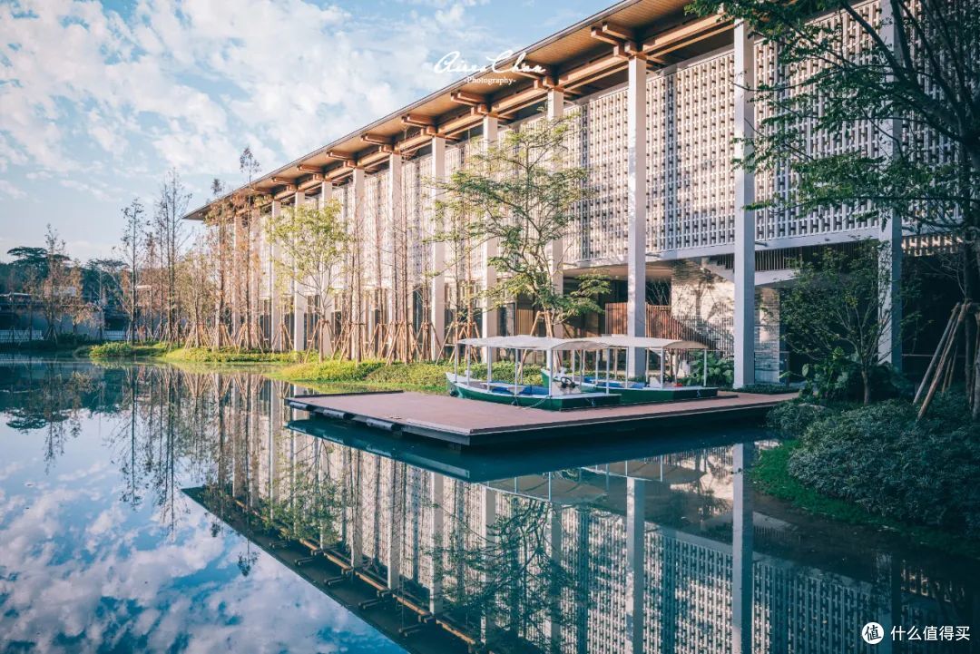 首发悦榕庄的广东首店是一座松山湖畔的当代岭南灵感庭院