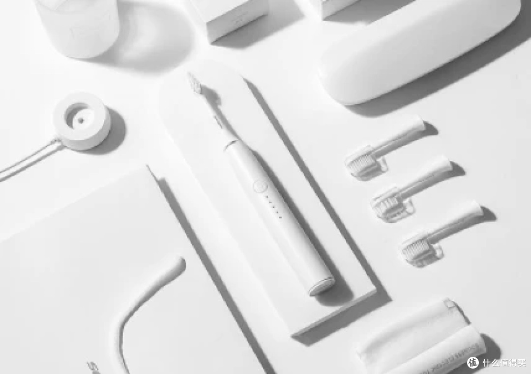 电动牙刷会伤害牙齿吗？详解三大深坑风险，提高警惕！