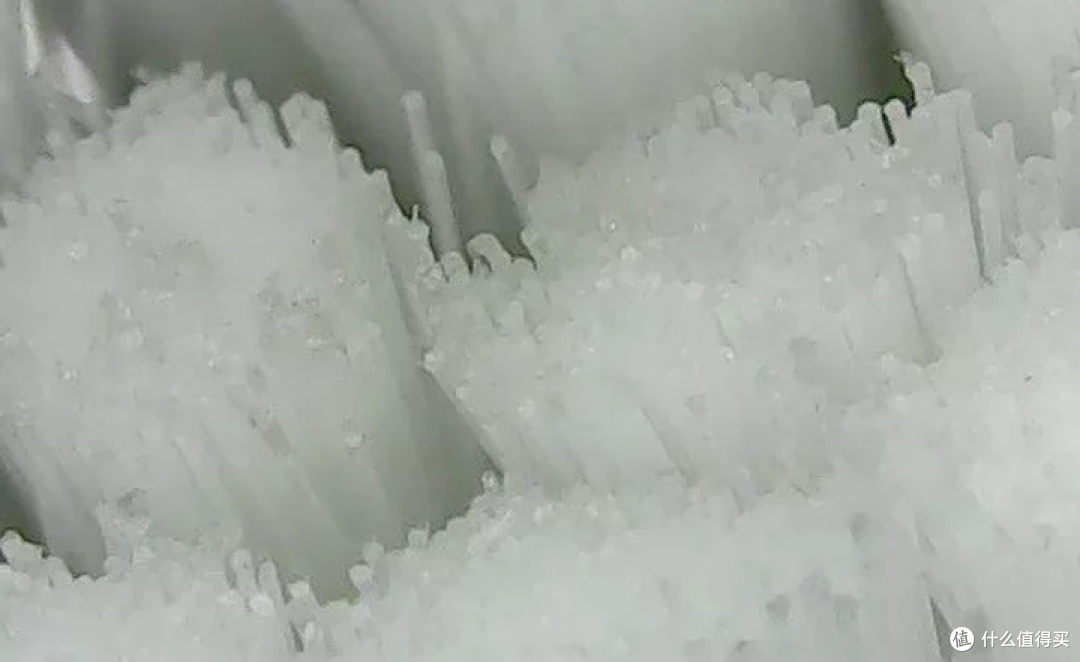 电动牙刷会伤害牙齿吗？详解三大深坑风险，提高警惕！