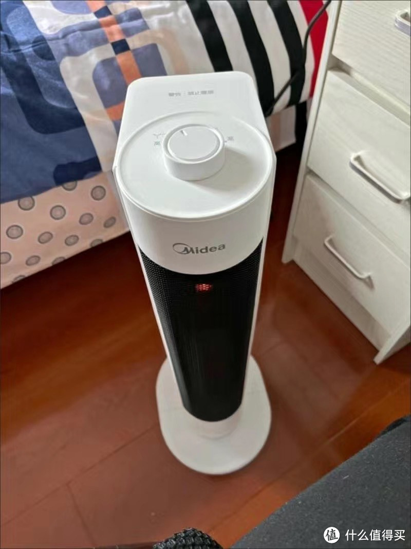 ￼￼美的（Midea）【超级单品】暖风机/电热取暖器/加热风机/电暖器/电暖气/电热风扇家用大面积立式轻￼￼