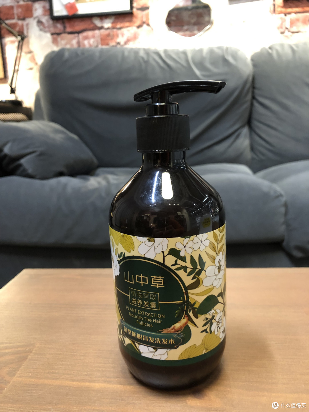 哪款牌子洗发水防脱好?发根强化,告别秀发稀疏!