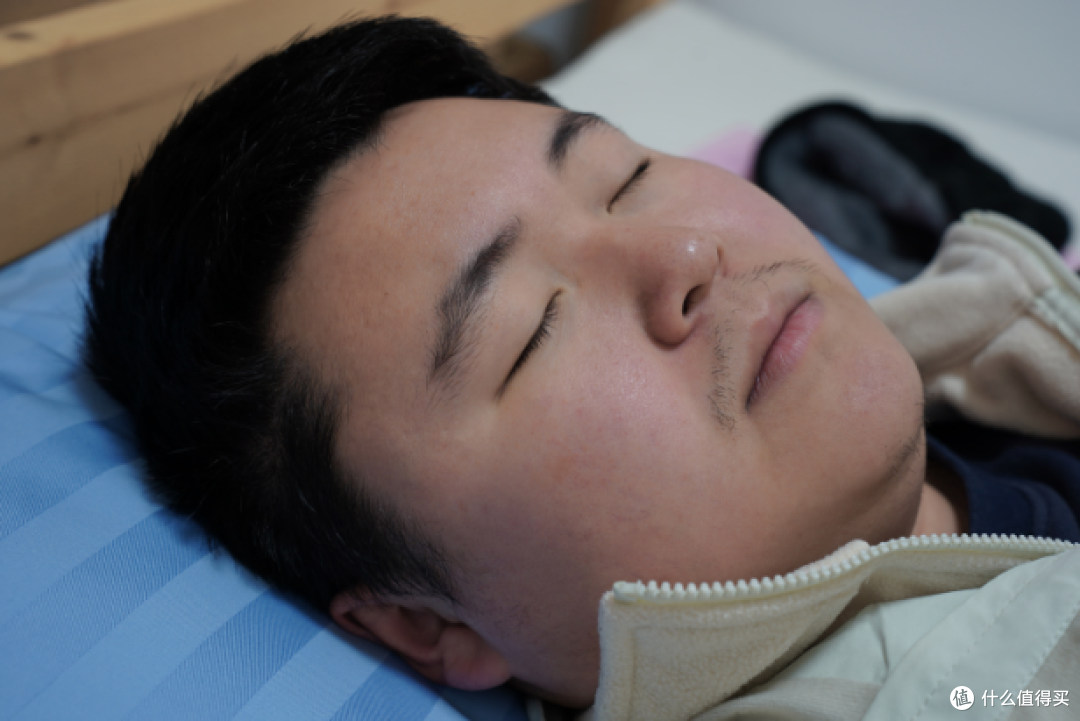 打鼾人士的福音,Nitetronic添眠智能止鼾枕M6,为您夜夜添好眠