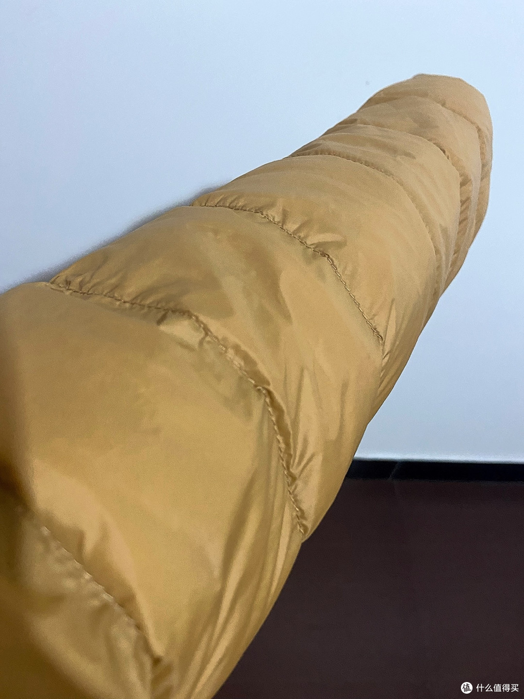 冬季出行有温度，轻薄羽绒服保暖无压力