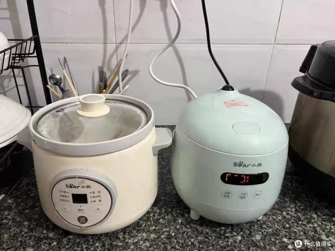 小熊一人食电饭煲:美味与便利的完美结合