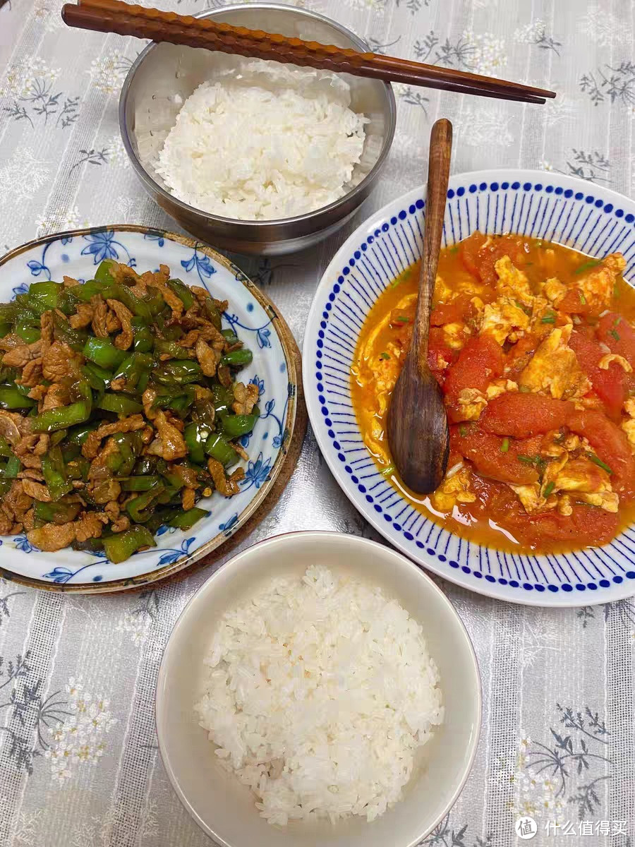 小熊一人食电饭煲：美味与便利的完美结合 