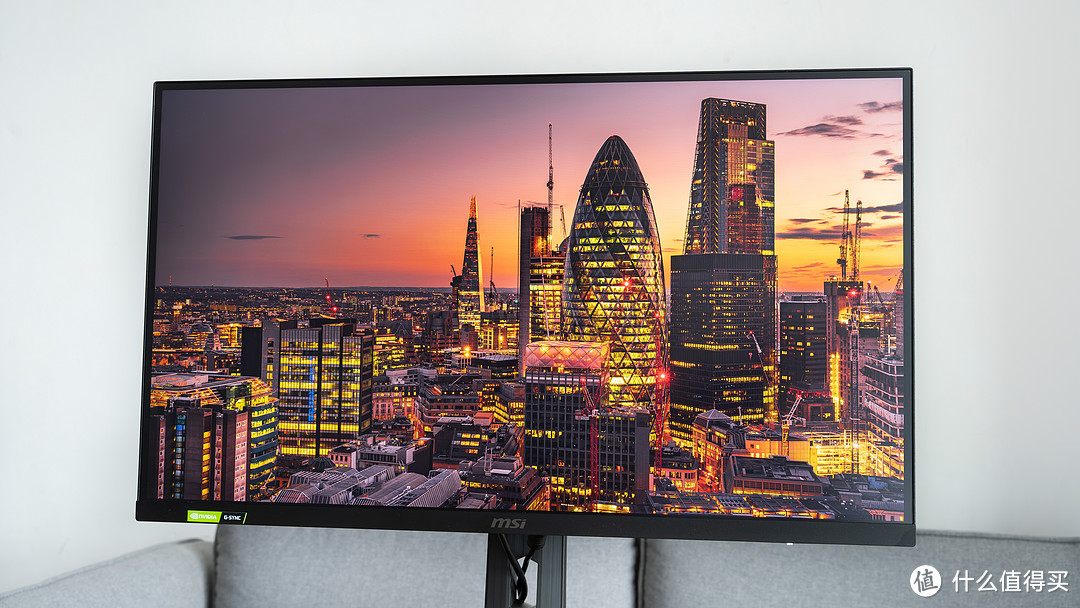 2K价位中性价比极高的4K144HZ显示器?微星MAG 274UPF开箱体验