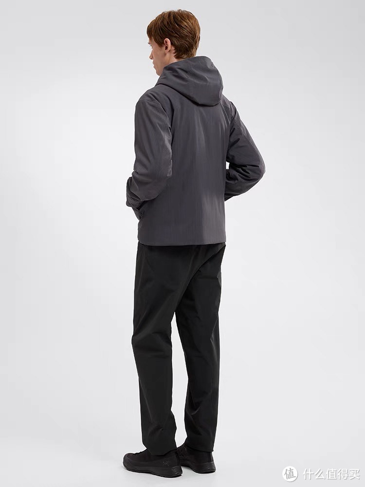 始祖鸟CALIPER INSULATED TECH WOOL HOODY：男士都市保暖新篇章